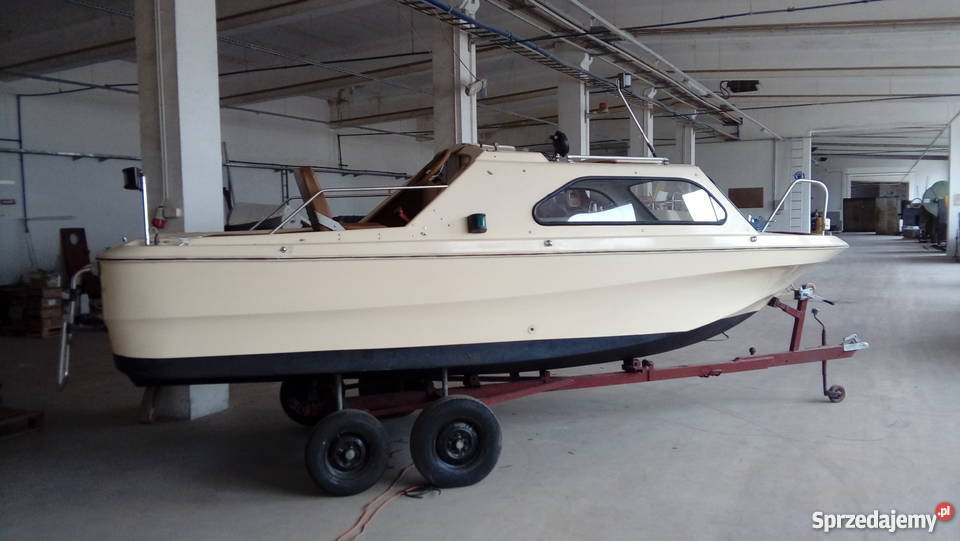 Jacht motorowy kabinowy Shetland motorówka Rok produkcji 1980 Borne Sulinowo