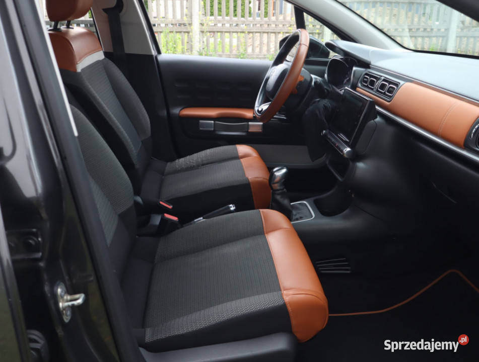 Citroen C3 12 PureTech ASR (kontrola trakcji) Łódź