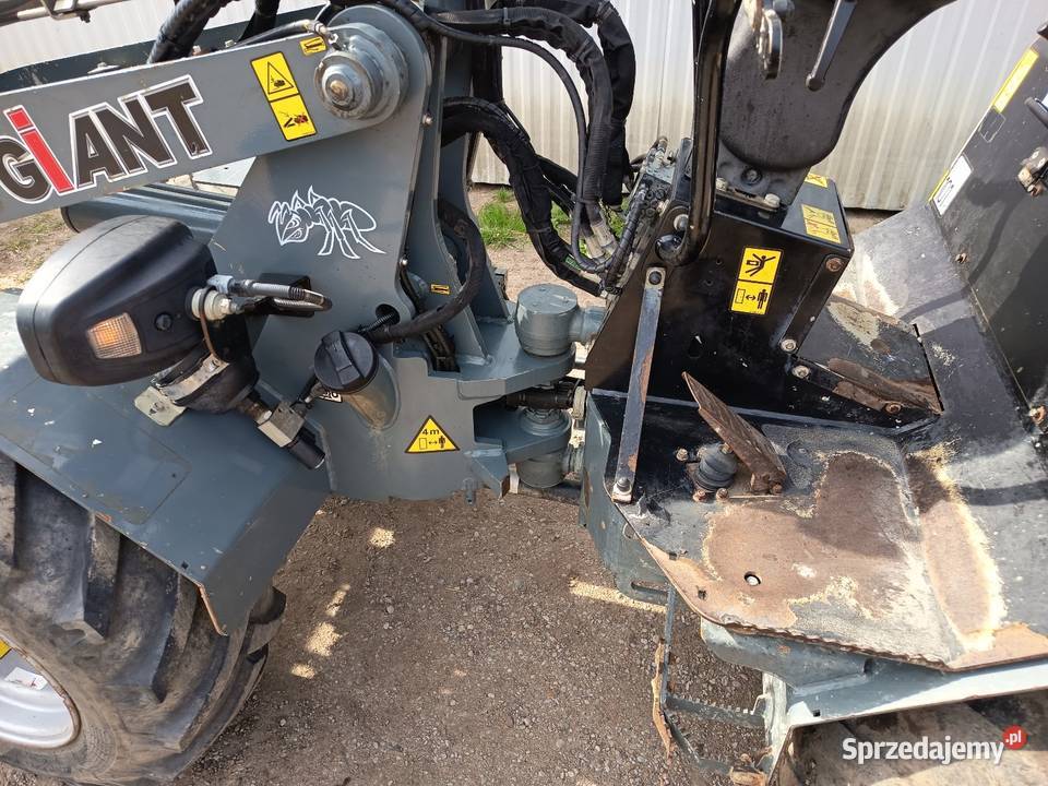 Ładowarka Giant G2500 HD XTRA nieuszkodzony Ładowarki rolnicze