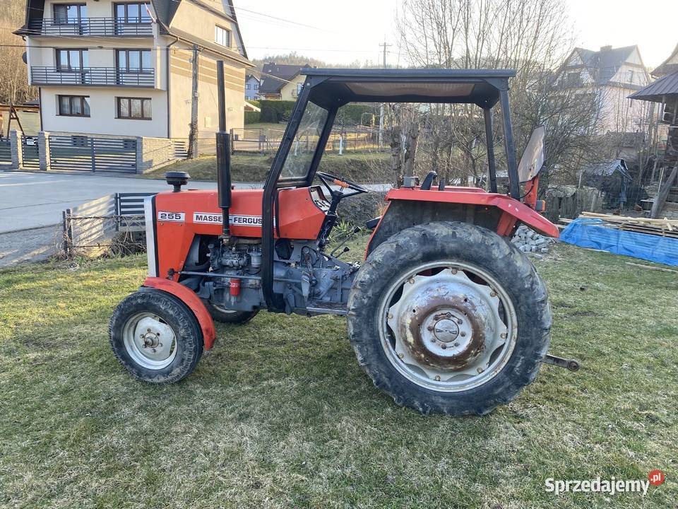 Sprzedam Traktor MasseyFerguson 255 Pcim