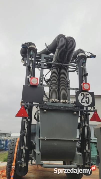 Nowy Opryskiwacz ciągany Niclas TTZ 2 900 l Zaczepiane Zaklików