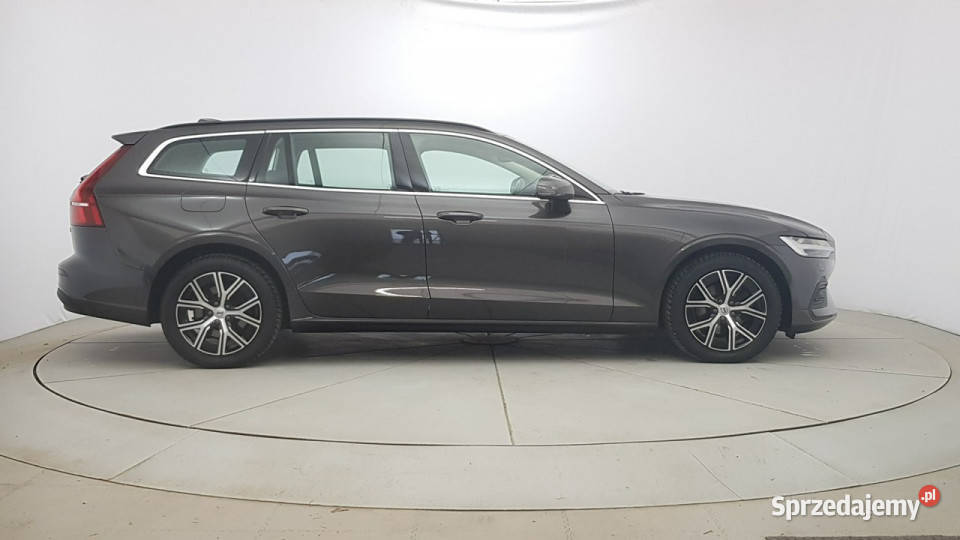 Volvo V60 B4 D Core Z Polskiego Salonu Faktura czujnik parkowania Samochody osobowe