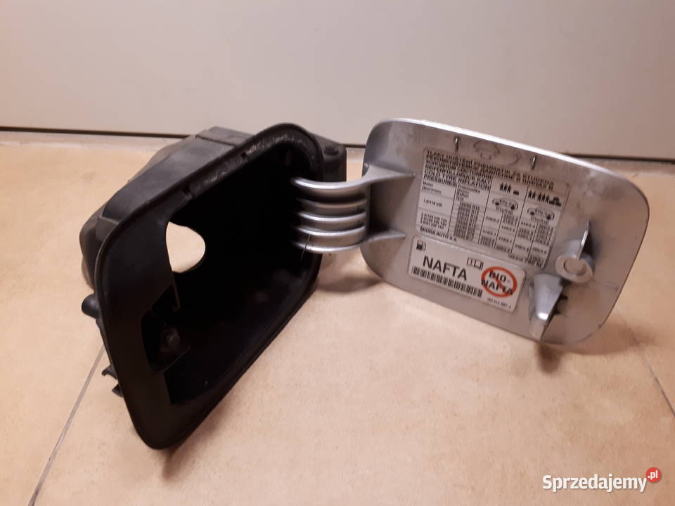 Klapka wlewu paliwa Octavia 2 Lift Kombi