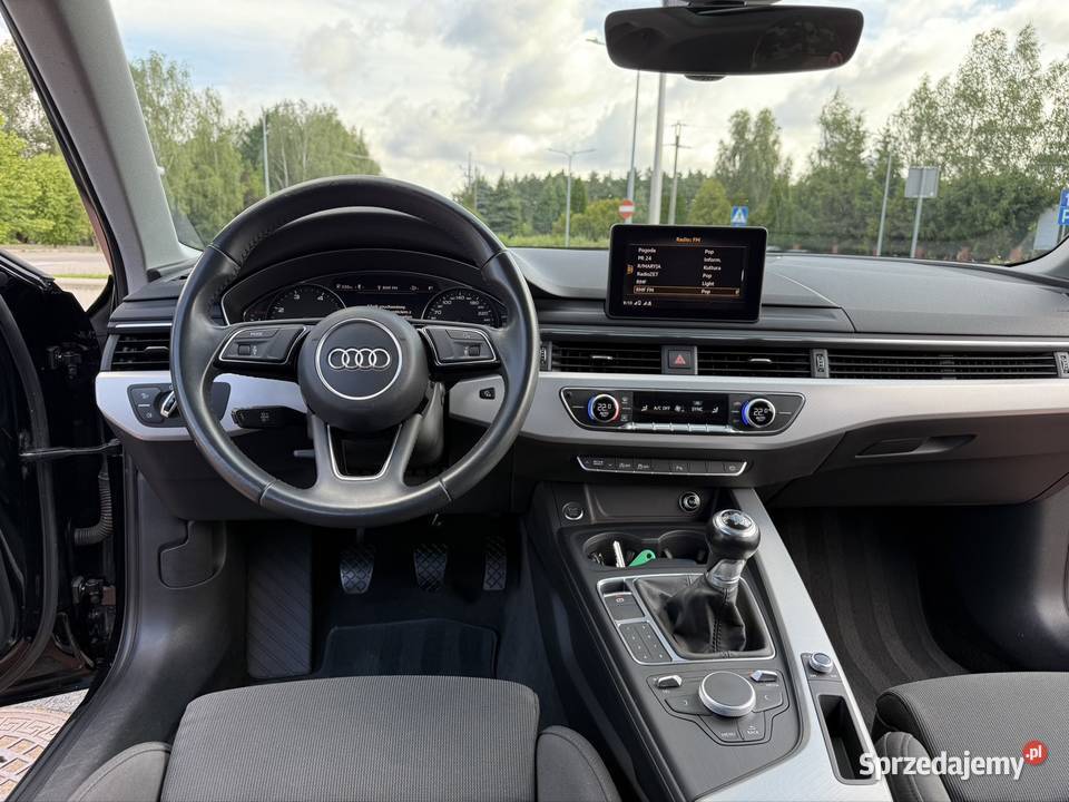 Audi A4 2017 150KM sprzedam
