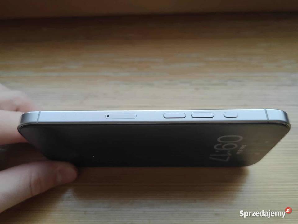 iPhone 16 Pro 128GB Tytan Naturalny stan bateria Brzozów