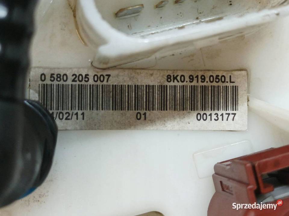 POMPA PALIWA 30 TDI PŁYWAK 0580205007 8K0919050L Rok produkcji 2011