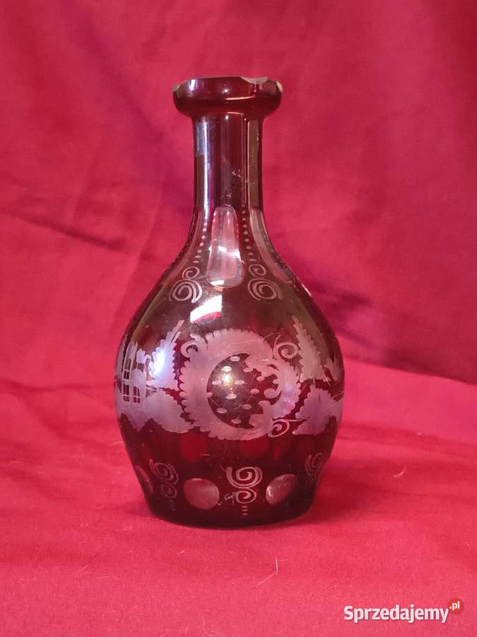 Antyczny flakon karafka szkło rubinowe ręcznie Chorzew