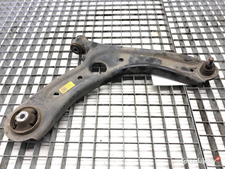 WAHACZ PRAWY PRZÓD HYUNDAI ELANTRA VII