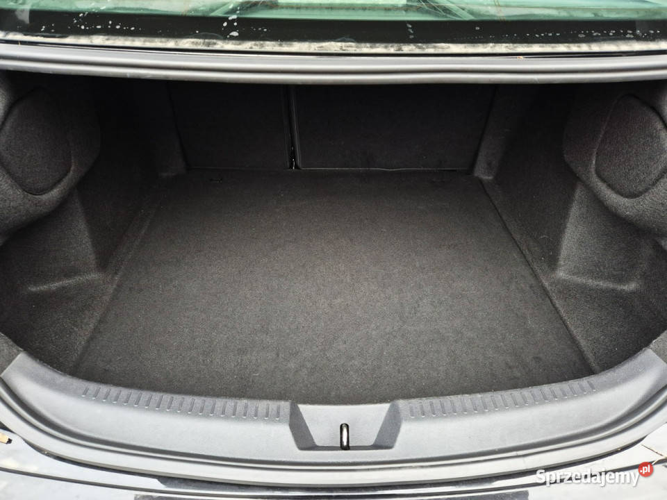 Renault Megane 13 TCe 140 6biegowa INTENSE Salon Łódź sprzedam