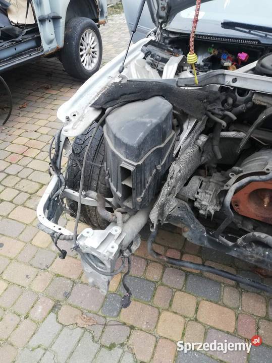 Obudowa filtra powietrza audi A8 D3 Rok produkcji 2004 śląskie Częstochowa