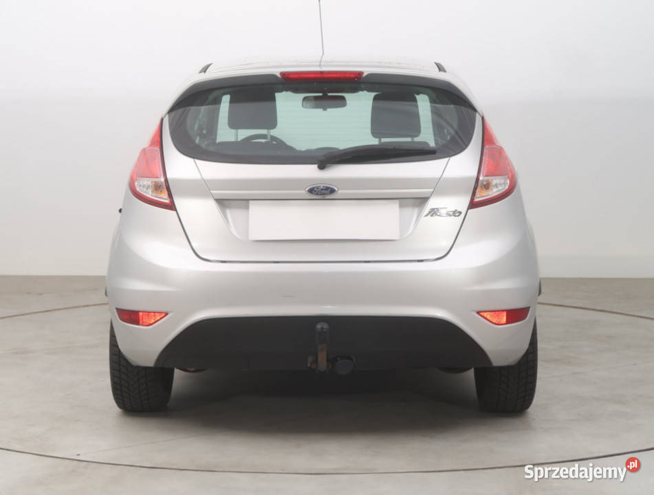 Ford Fiesta 10 i srebrny