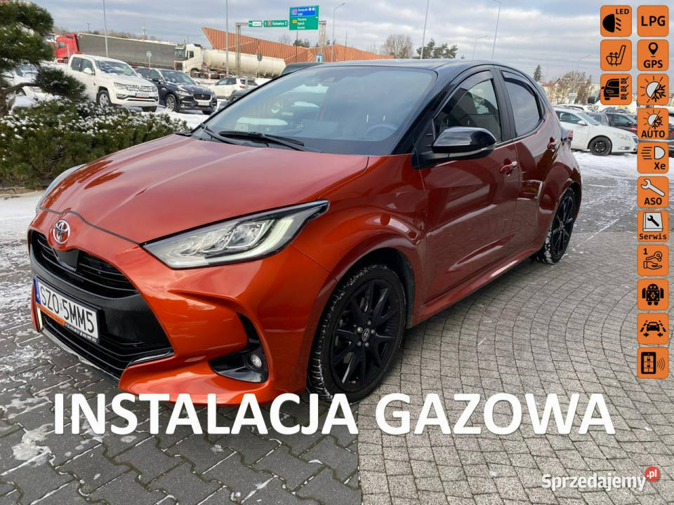 Toyota Yaris NOWY MODEL led podgrz fot GAZ centralny zamek Żory