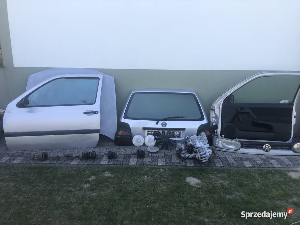 mam do sprzedania dzwi prawe do vw golf IiI 19 Rogów