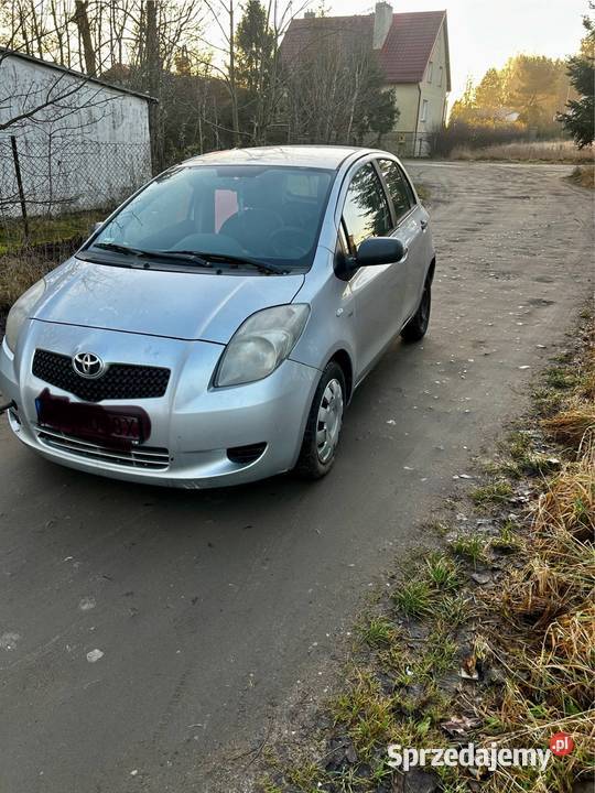 Toyota yaris 2 na części Motoryzacja Gdańsk