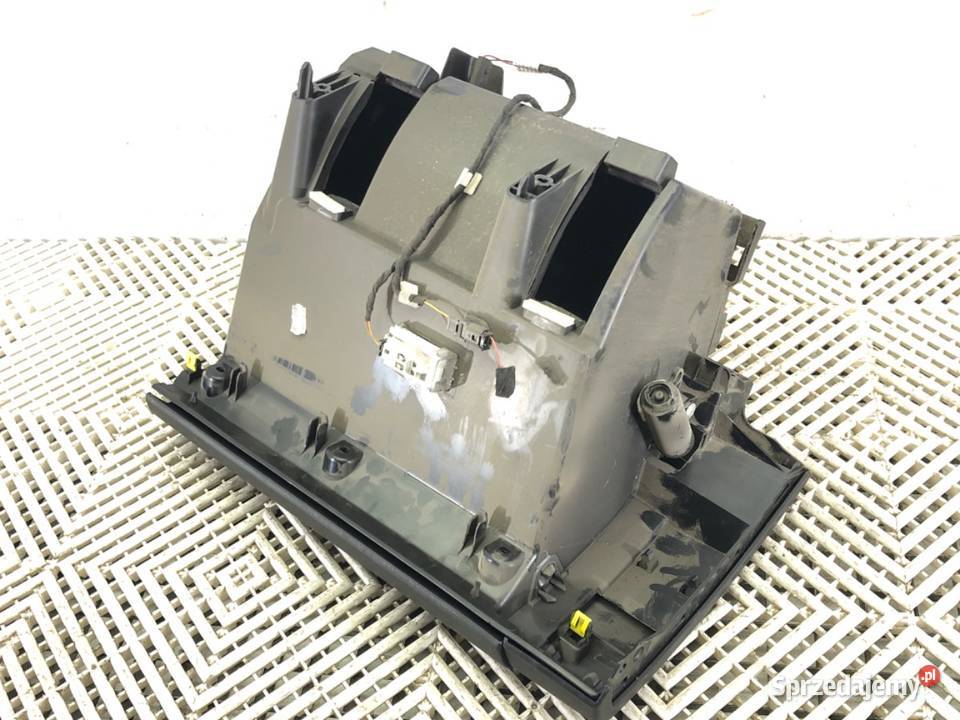 SCHOWEK PASAŻERA RENAULT KADJAR Hatchback PÓŁKA sprzedam