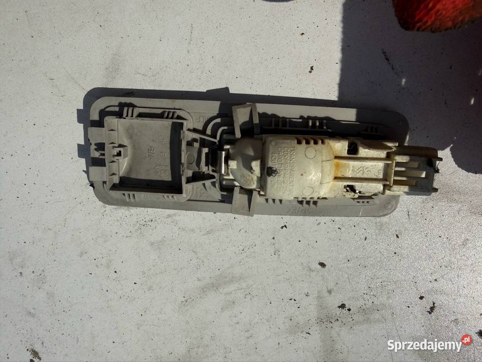 Lampka oświetlenie kabiny Peugeot 307
