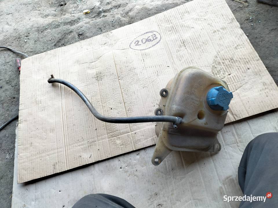 AUDI 80B3 80 B3 8A0121403A KOREK ZBIORNICZEK Kamień-Kolonia sprzedam
