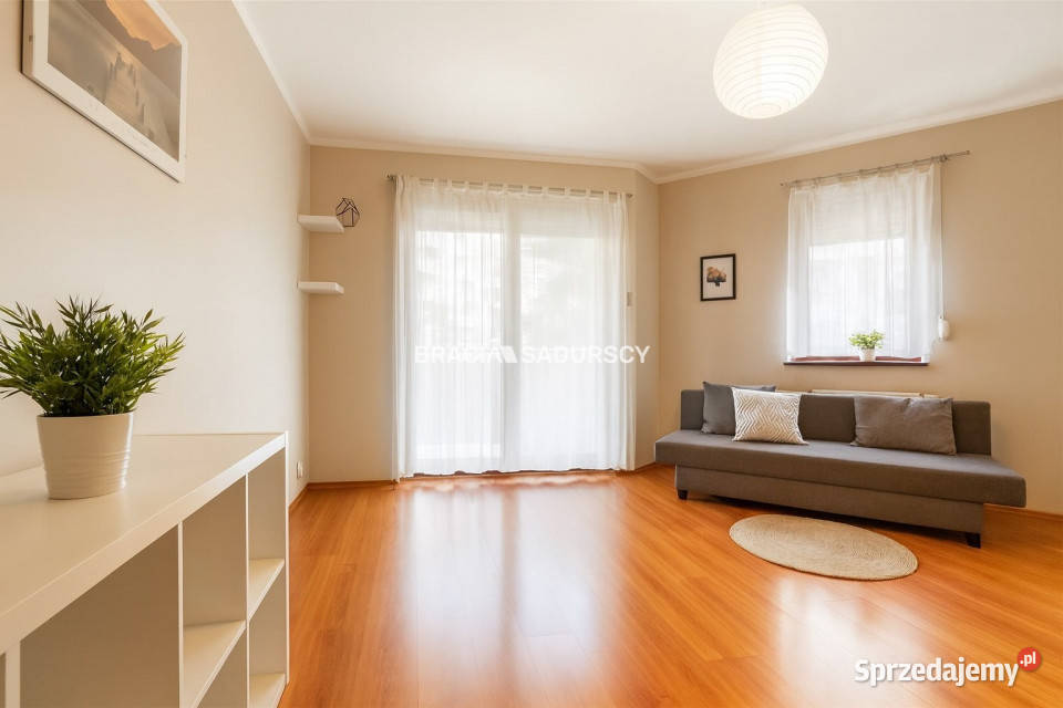 Do sprzedaży mieszkanie 50m2 2 pokojowe Kraków Nieruchomości małopolskie