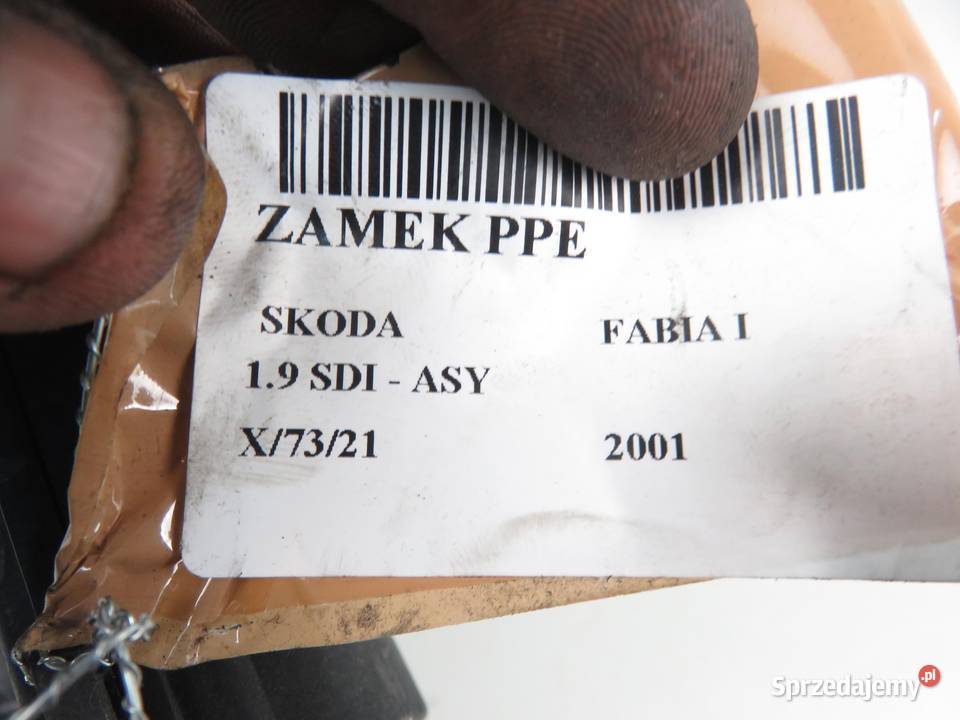 ZAMEK PRAWY PRZEDNI SKODA FABIA I
