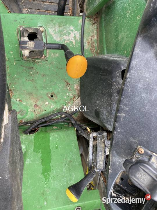 John Deere 5085M ładowacz QUICKE oborak 2012r Biała