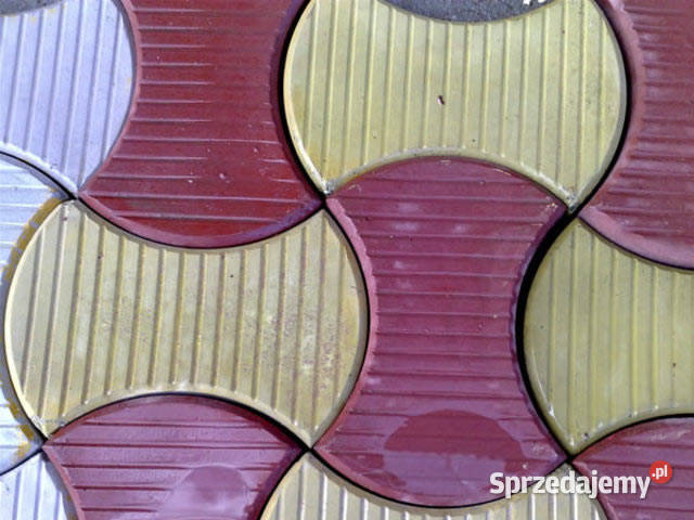 Forma do kostki brukowej PUZZLE RYFLOWANE 6 Nysa sprzedam