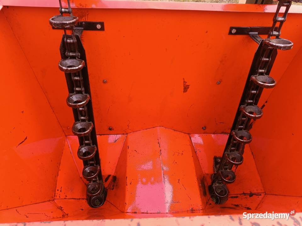 Sadzarka do ziemniaków akpil super stan nieuszkodzony sprzedam