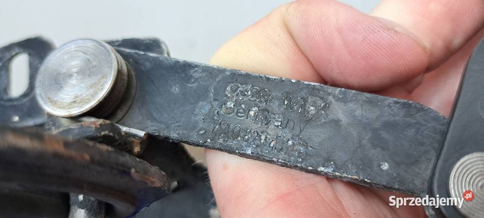 Zamek maski rygiel Audi 100 C4 A6 C4 4A0823480B pomorskie sprzedam