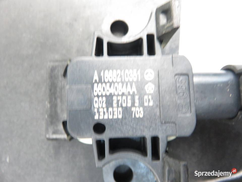 PODNOŚNIK SZYBY LEWY PRZEDNI MERCEDESBENZ CLA małopolskie