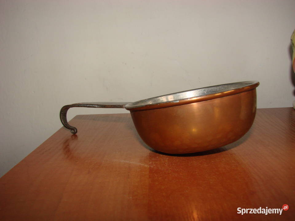 mały miedziany rondelek Pruszcz Gdański