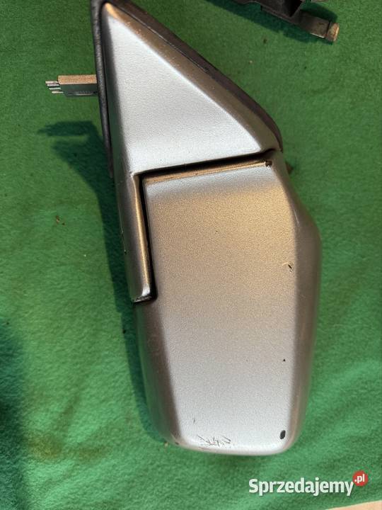 Liusterko lewe z przeznaczeniem na części BMW Mszana