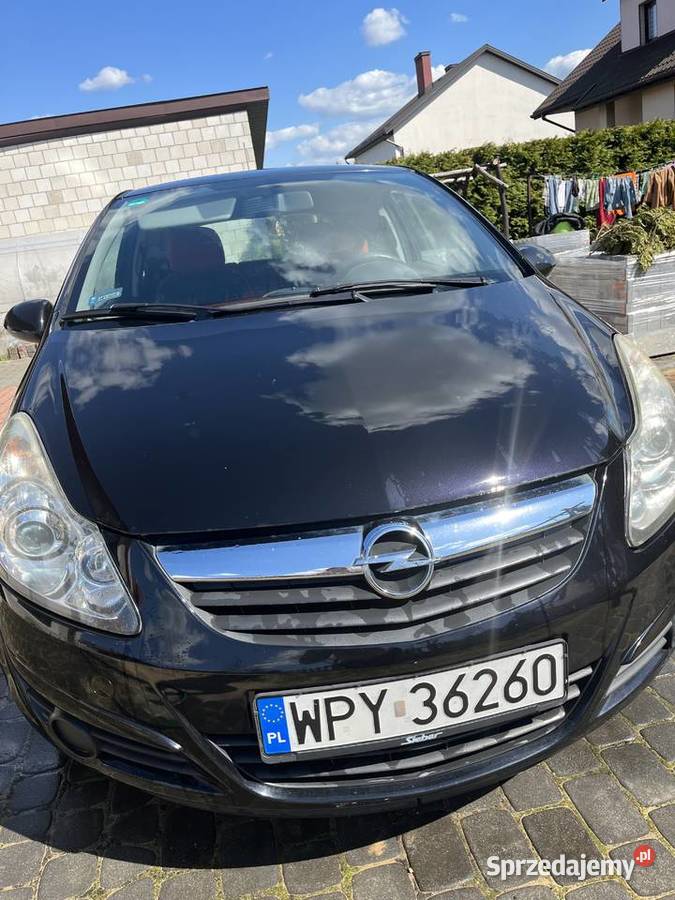 Opel Corsa D najbogatsza wersja Cosmo aluminiowe felgi Wieniawa