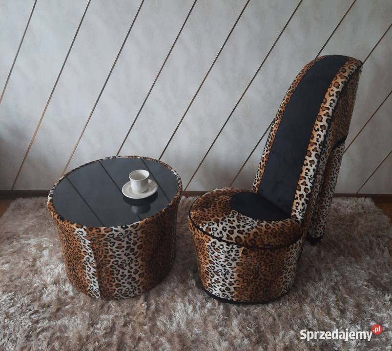 Piękny fotel but damska szpilka plus poduszka Koziegłowy sprzedam