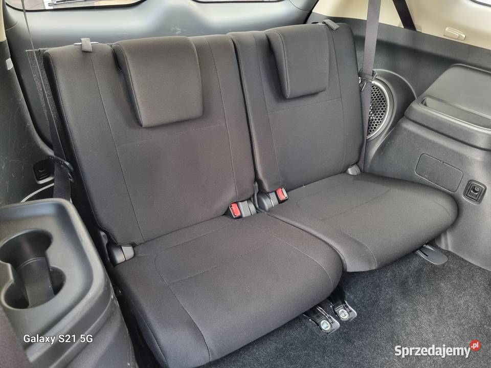 Mitsubishi Outlander III 20 150 7 foteli isofix
