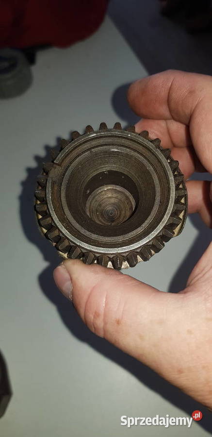 Fiat 125p Polonez 033748 Wałek sprzęgła 18 zębów lubelskie Lublin