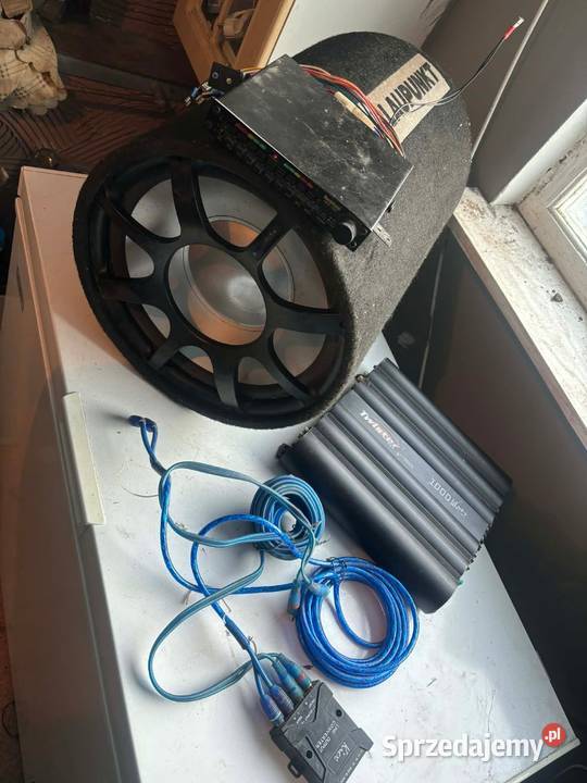 Zestaw audio CAr wzmacniacz subufer Chorzele