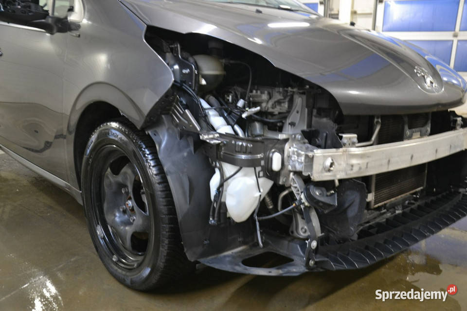 Peugeot 208 Zdekompletowany NISKI PRZEBIEG Kęty sprzedam