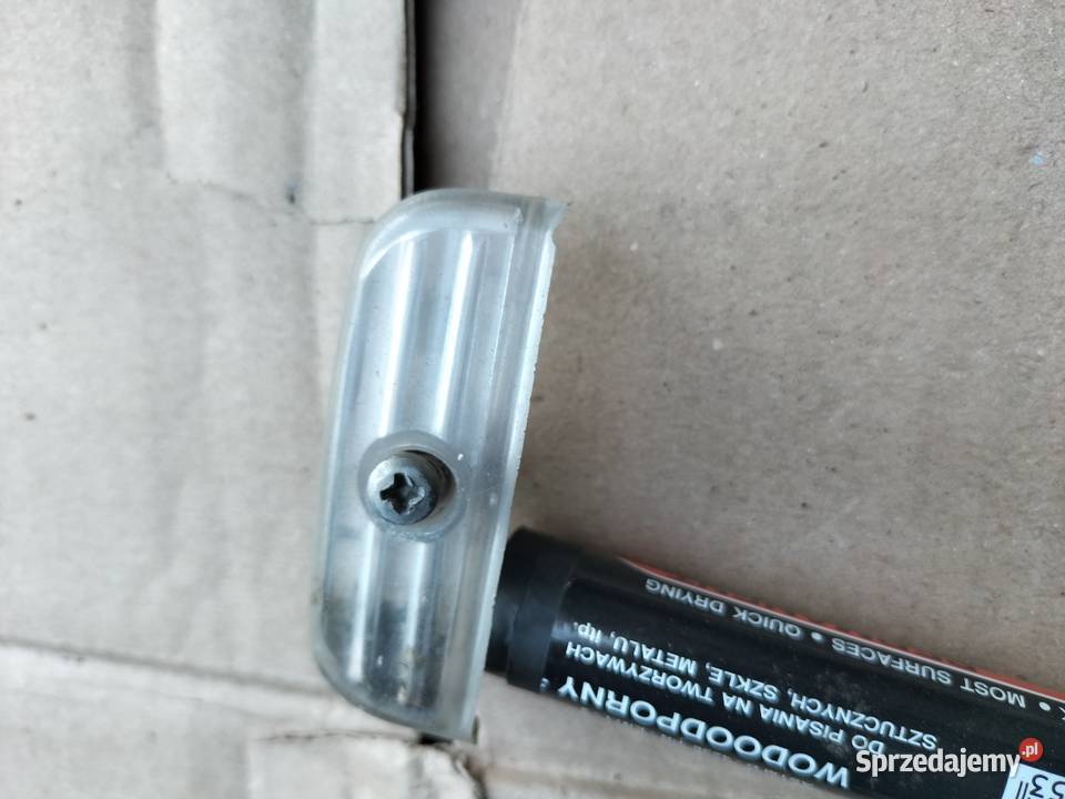 AUDI 80B4 80 B4 OSŁONA MASKOWNICA HALOGENU PRAWA Pozostałe Kamień-Kolonia