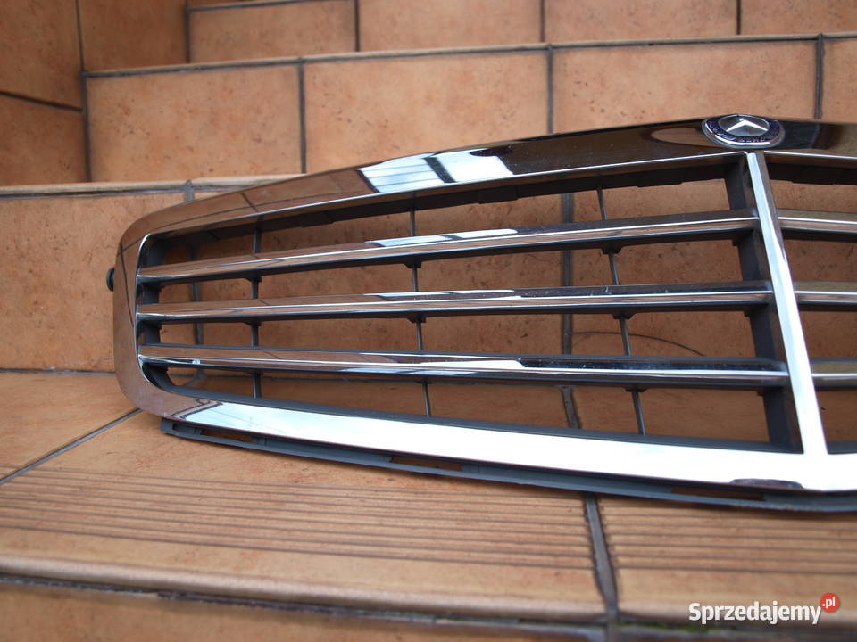 Mercedes C klasa W204 grill chrom atrapa przód Kalisz