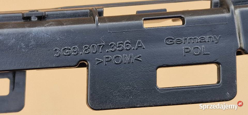 VW PASSAT B8 ŚLIZG ZDERZAKA KOMBI PRAWY lubuskie Bieleń sprzedam