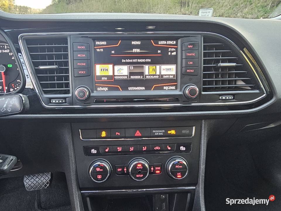 Seat Leon 16 TDi 110 DSG podgrzewane fotele Pabianice