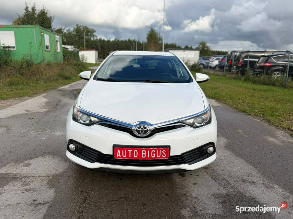 Toyota Auris ledy duza navi kamera cofania II Lębork