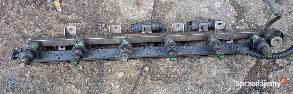 Wtryskiwacze BMW E39 M52 komplet sprzedam