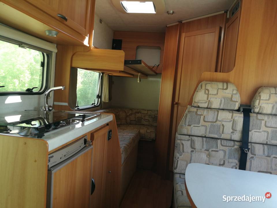 Ładny kamper z klimatyzacją dużym serwisie lubelskie Lublin