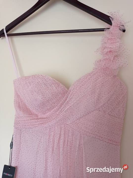 Imprezowa sukienka marki Ever Pretty