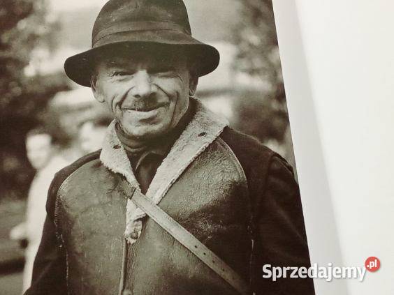 Album NIKIFOR ZWolanin Fikifor malarstwo sztuka łódzkie Łódź