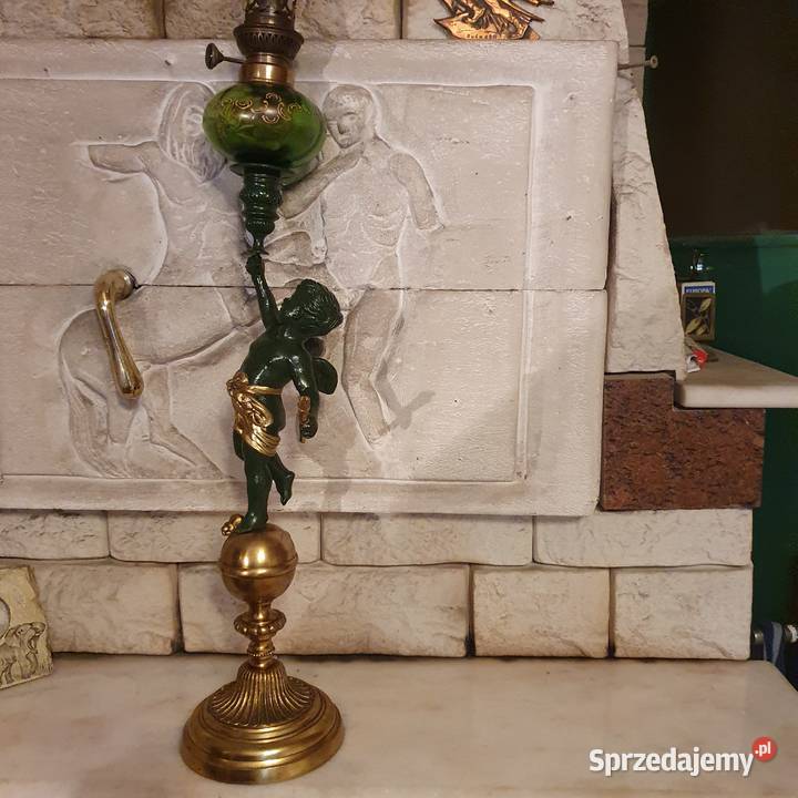 Figuralnasprawna lampa naftowa z brązu