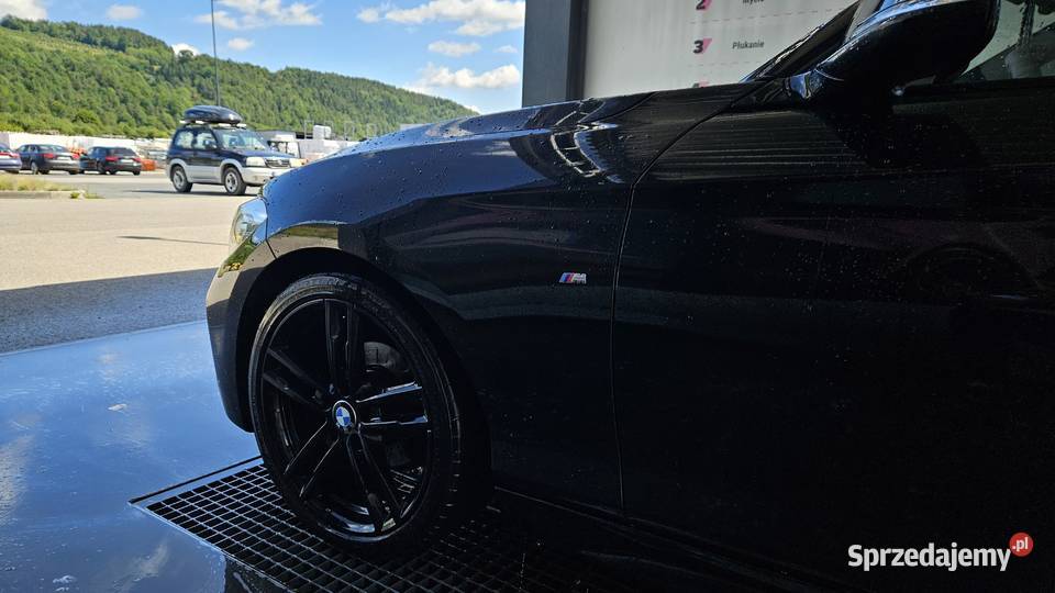 Oferuje BMW 118i 2018 Ujanowice
