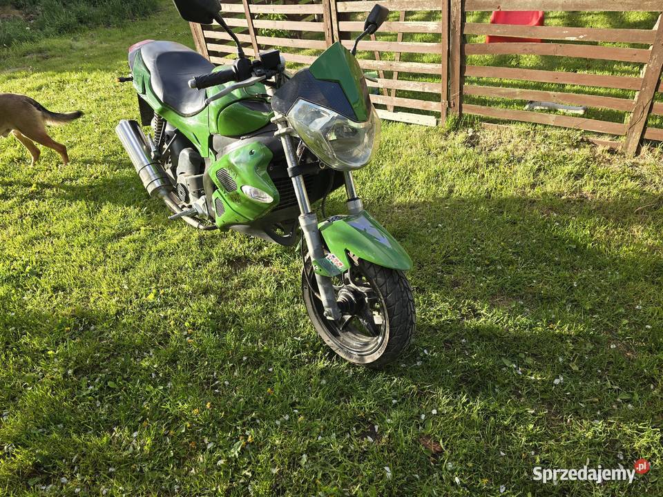 Sprzedam skutera Benzer Racławki