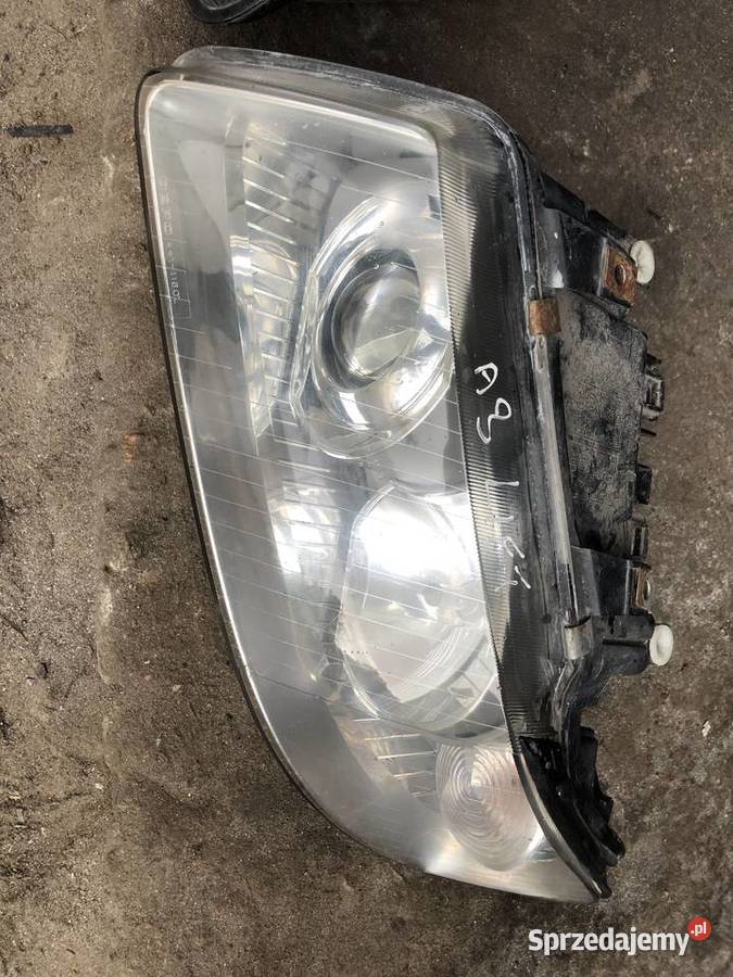 Lampy Przód LewaPrawa Audi A3 8L LIFT mazowieckie Zbuczyn sprzedam