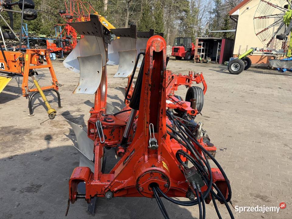 Pług obrotowy 4 skibowy Gregoire Besson RWB7 Myszyniec